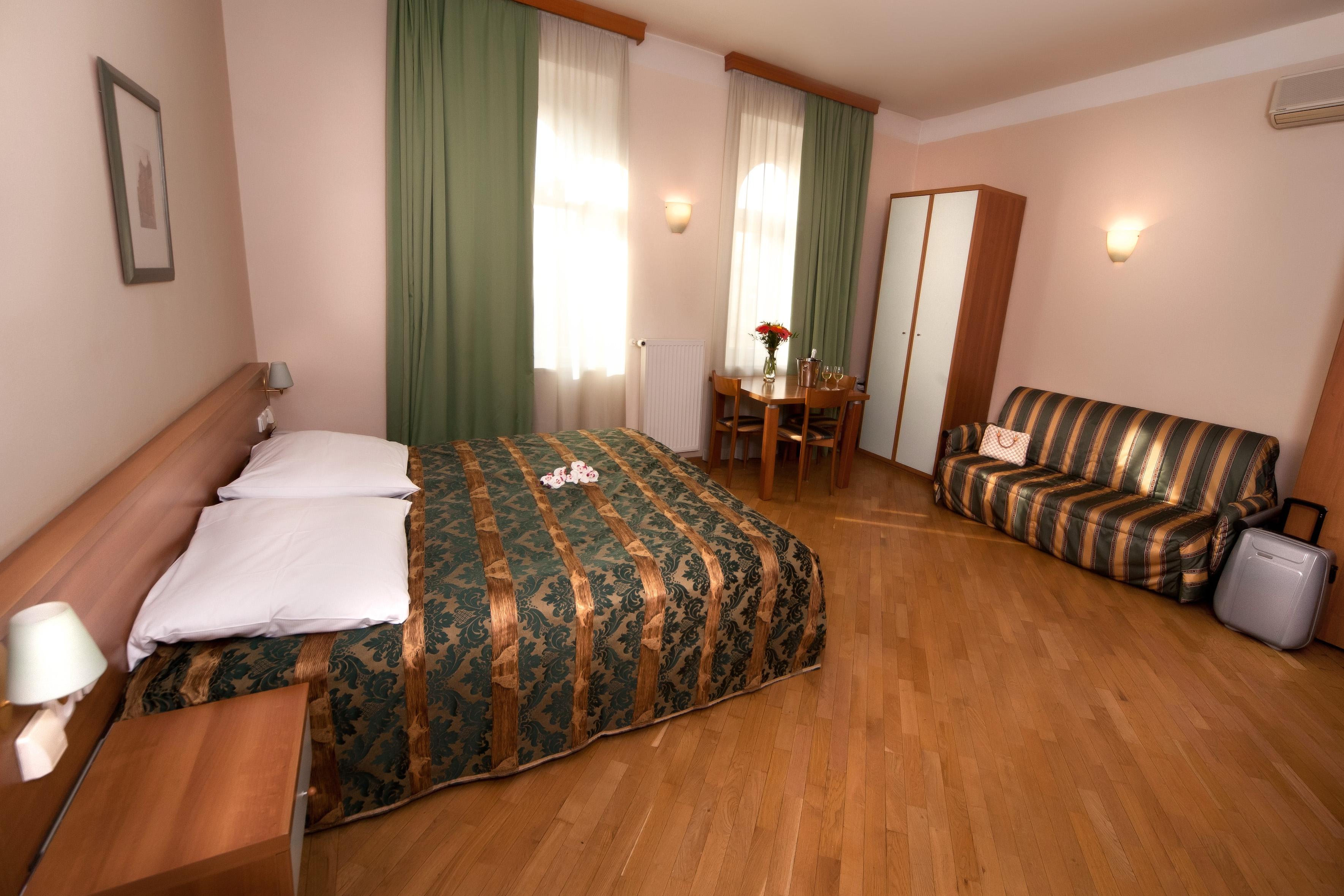 เรสซิเดนซ์ ซีเลกต์ Hotel ปราก ภายนอก รูปภาพ